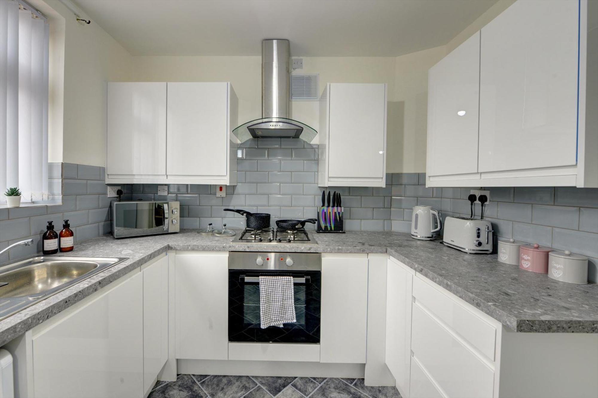 Stunning And Lovely 3 Bed House - Catch 22 Coventry Exteriér fotografie