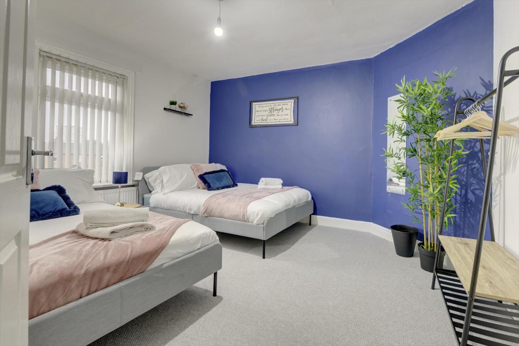 Stunning And Lovely 3 Bed House - Catch 22 Coventry Exteriér fotografie